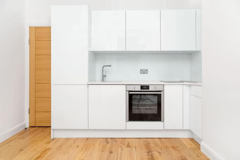 Newly Refurbished 2-Bedroom Flat In Notting Hill لندن المظهر الخارجي الصورة