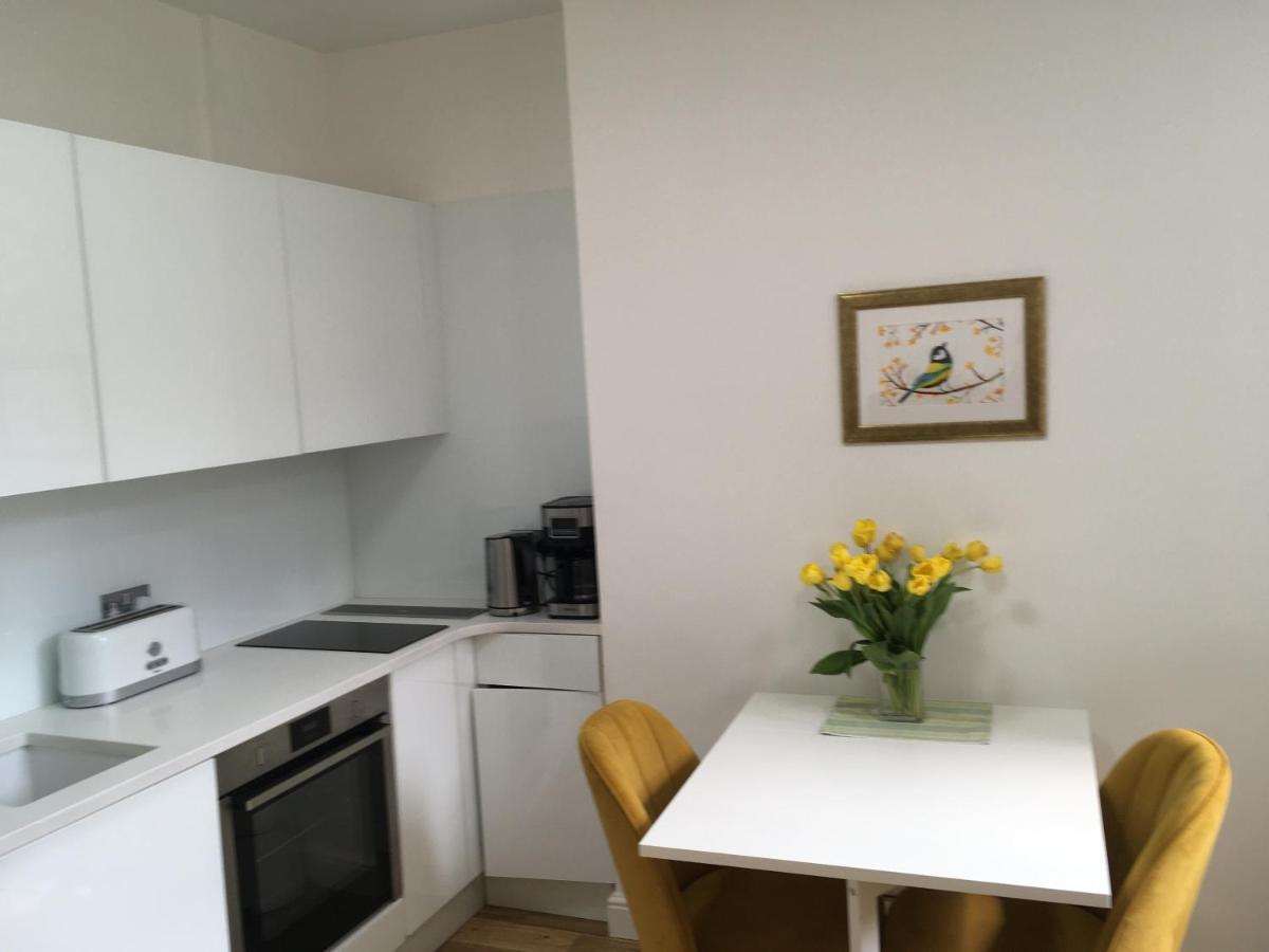 Newly Refurbished 2-Bedroom Flat In Notting Hill لندن المظهر الخارجي الصورة